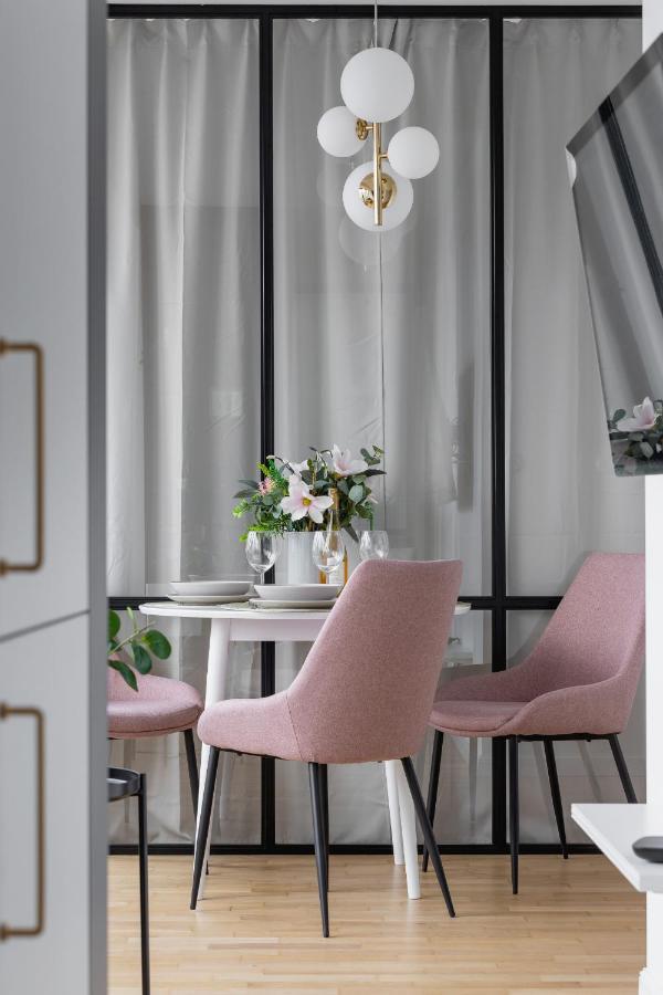 Politechnika Krakowska Apartment By Renters Prestige Extérieur photo