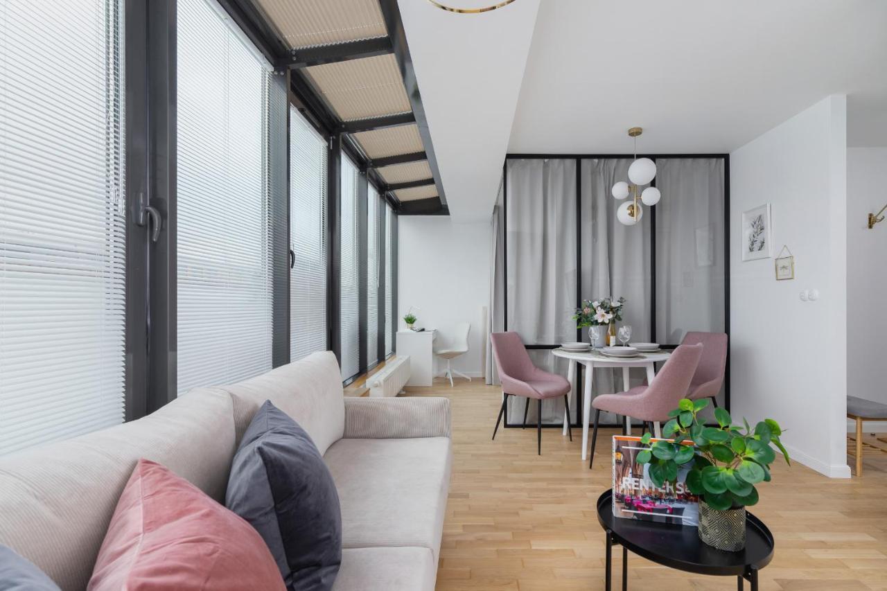 Politechnika Krakowska Apartment By Renters Prestige Extérieur photo