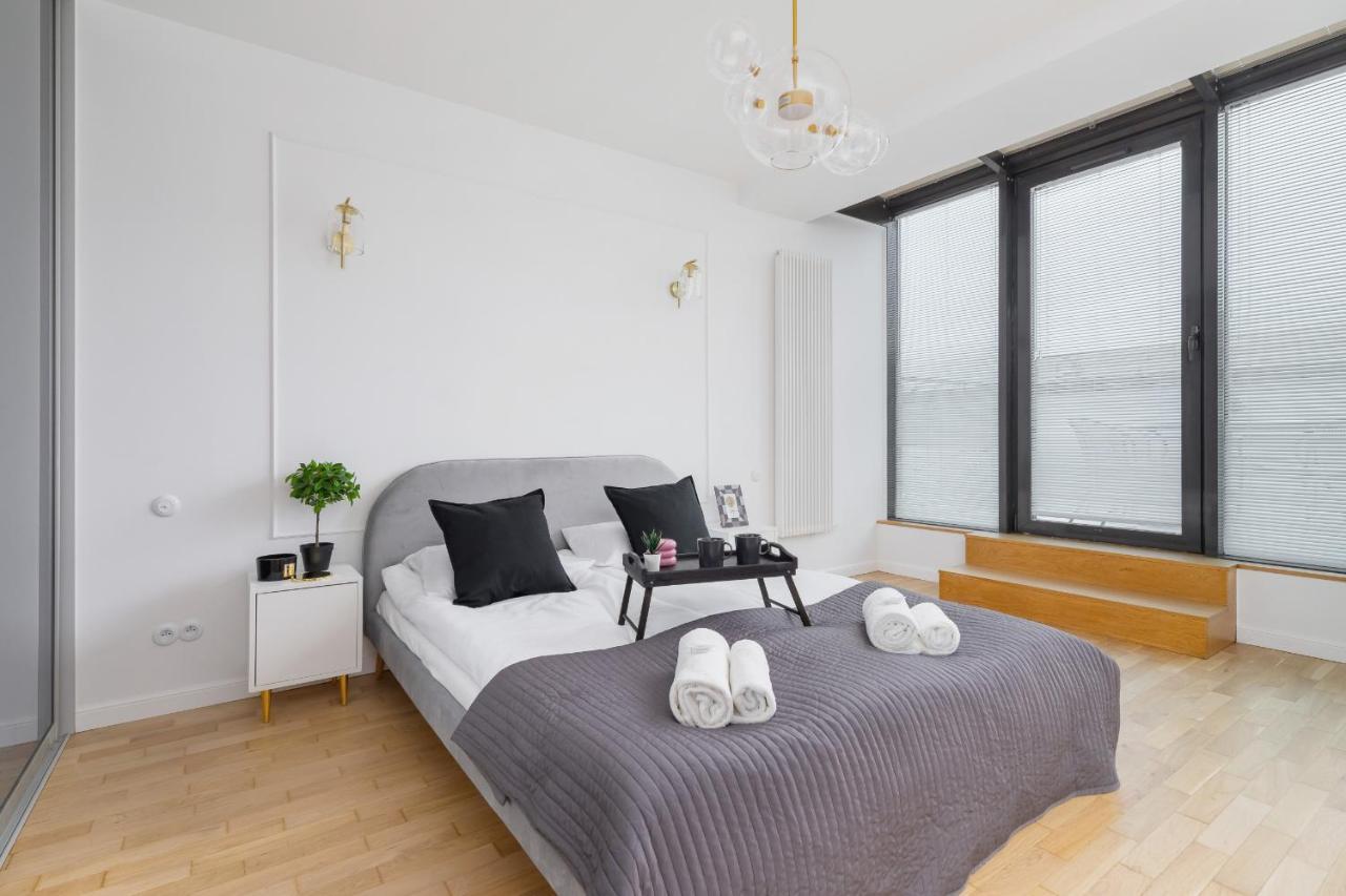 Politechnika Krakowska Apartment By Renters Prestige Extérieur photo